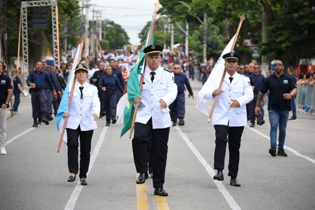 6918b5f65f6e7qwzgz_larg