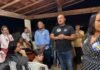 Bate-papo na casa de apoiador reúne cerca de 80 pessoas em Araruama e fortalece a caminhada de Vantoil Martins e Manoela Péres